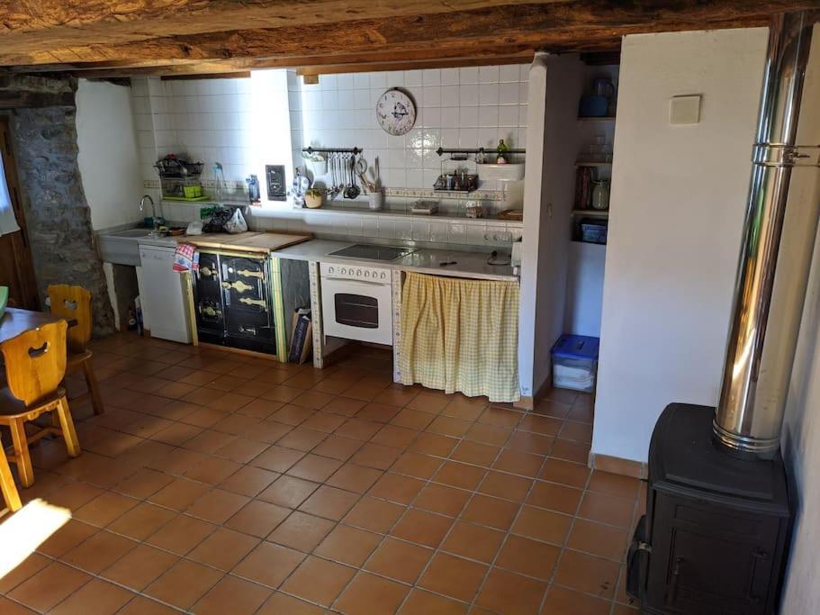 Villa Casa La Parra à Villar de Vildas Extérieur photo