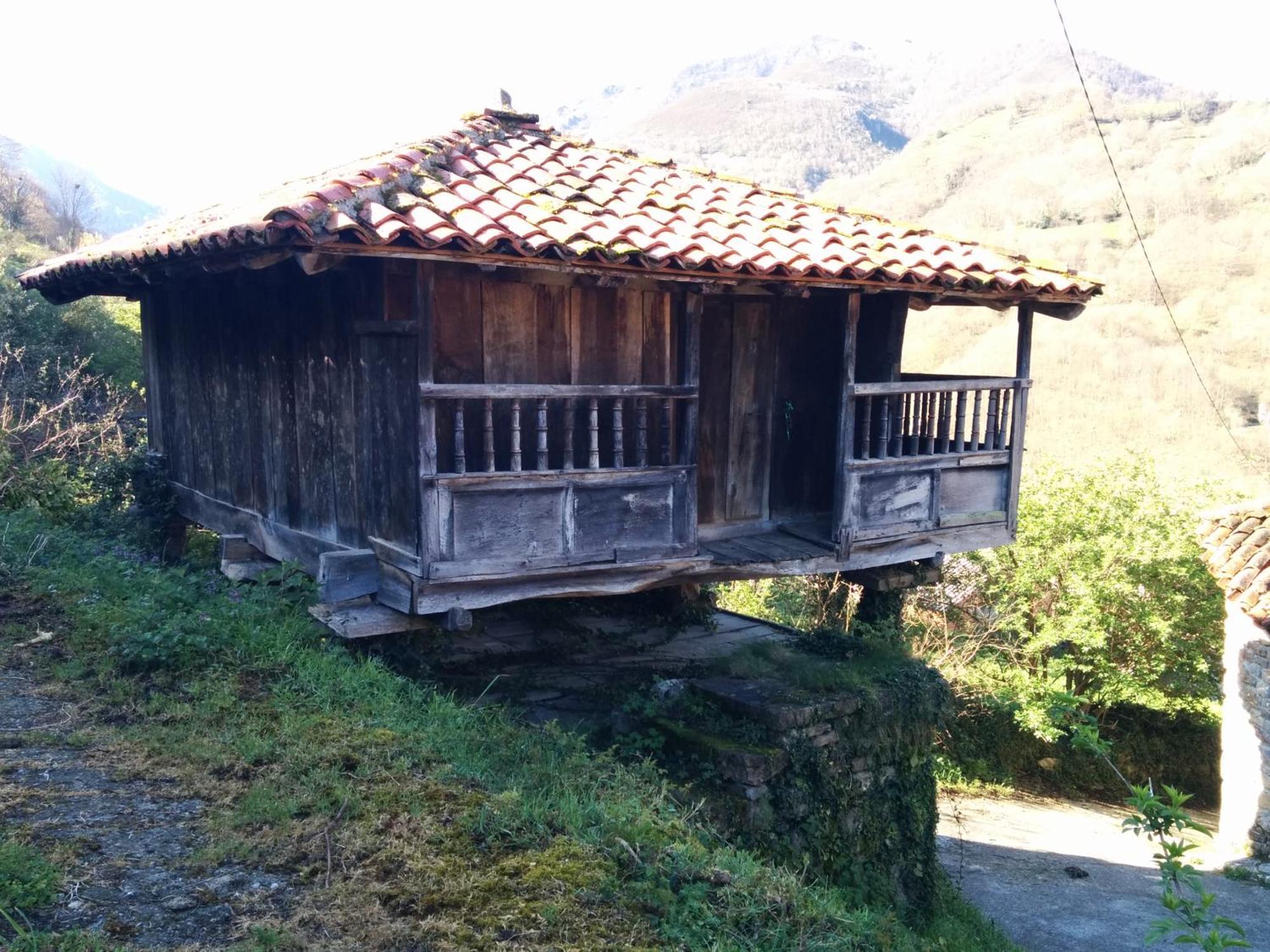 Villa Casa La Parra à Villar de Vildas Extérieur photo